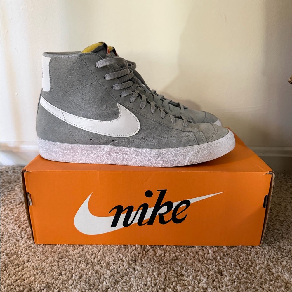 Nike Gray Blazer Mid ‘77 Suede Sneakers - Picture 3 of 5